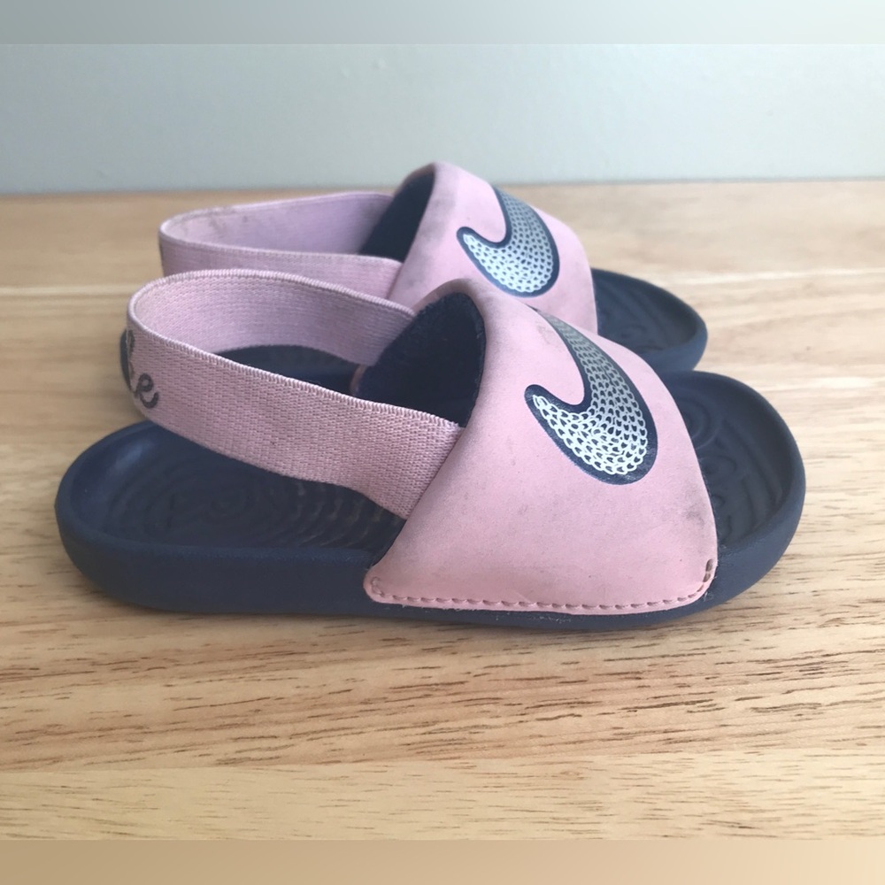 Nike Toddler Sandals Size: US 7C EUR 23.5 CM 13